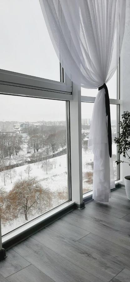 Сучасний Люкс З Приголомшливим Виглядом! คเมลไนป์สกาเย ภายนอก รูปภาพ